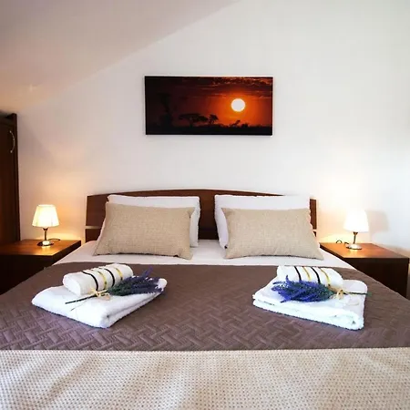 Apartment Lmd *
